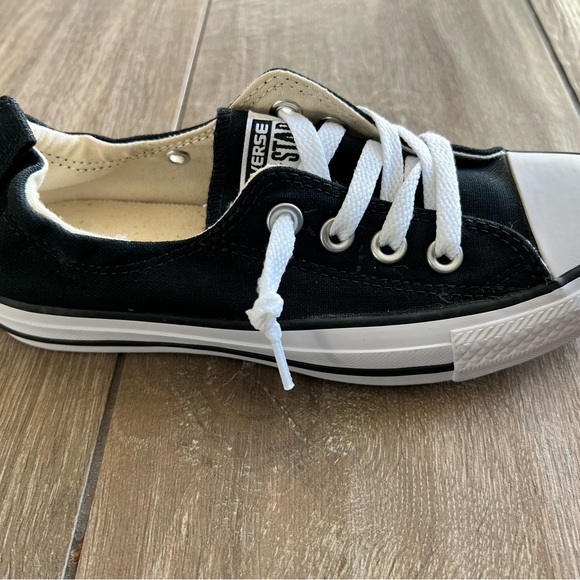 Brand new (w/o tags) Black and White Converse Low Tops Women’s Size 5 - Picture 10 of 12